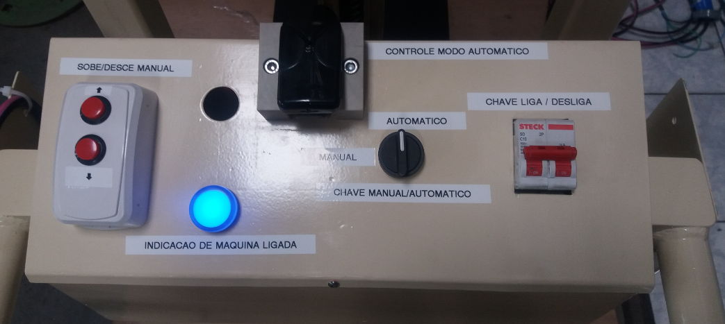 Elevador de Cargas Elétrico Dez2017.png02.png